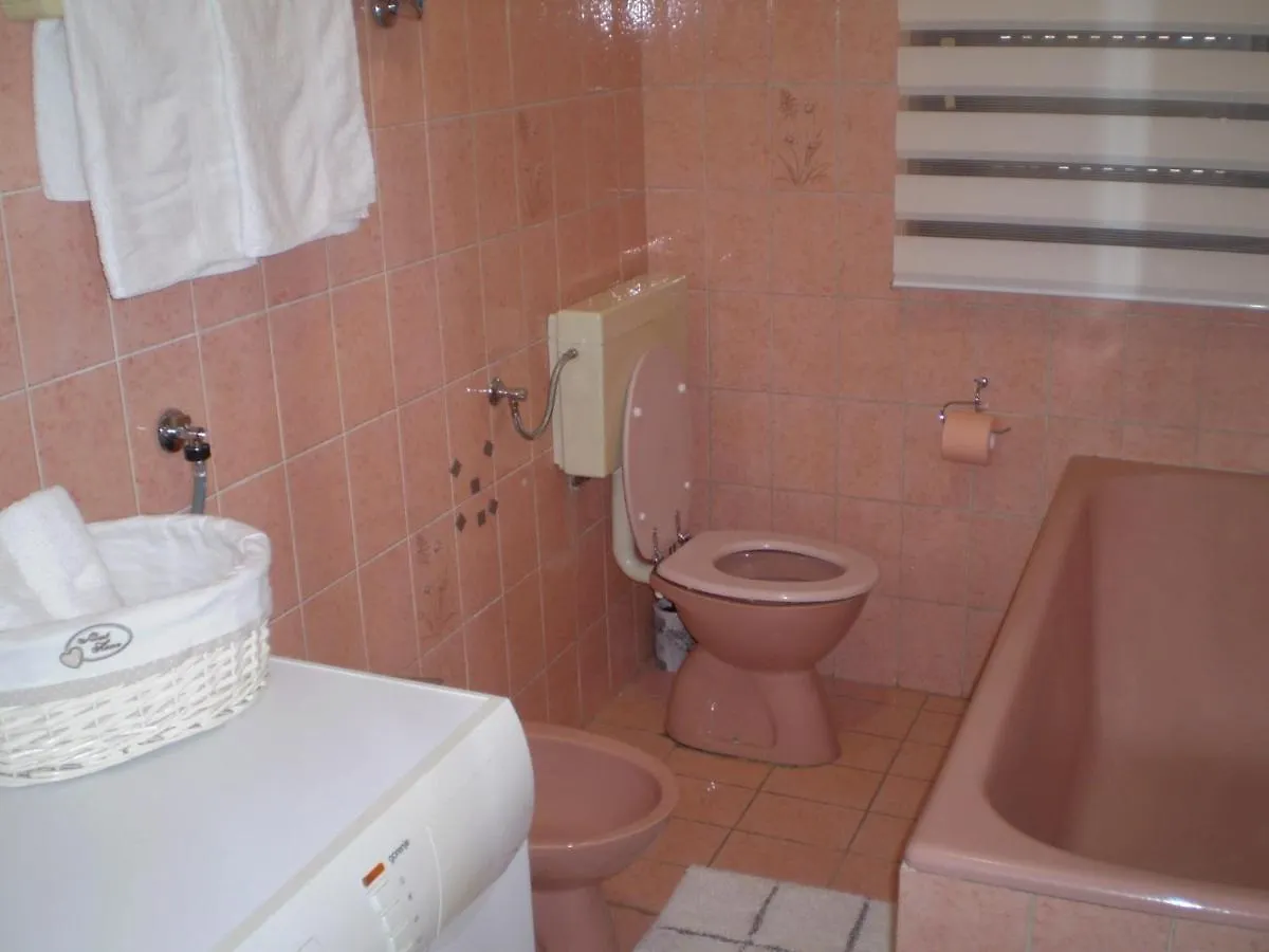 Apartment Kosor Kastela